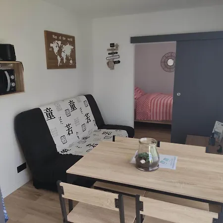 Campsite Le St Vel' Velennes (Oise)